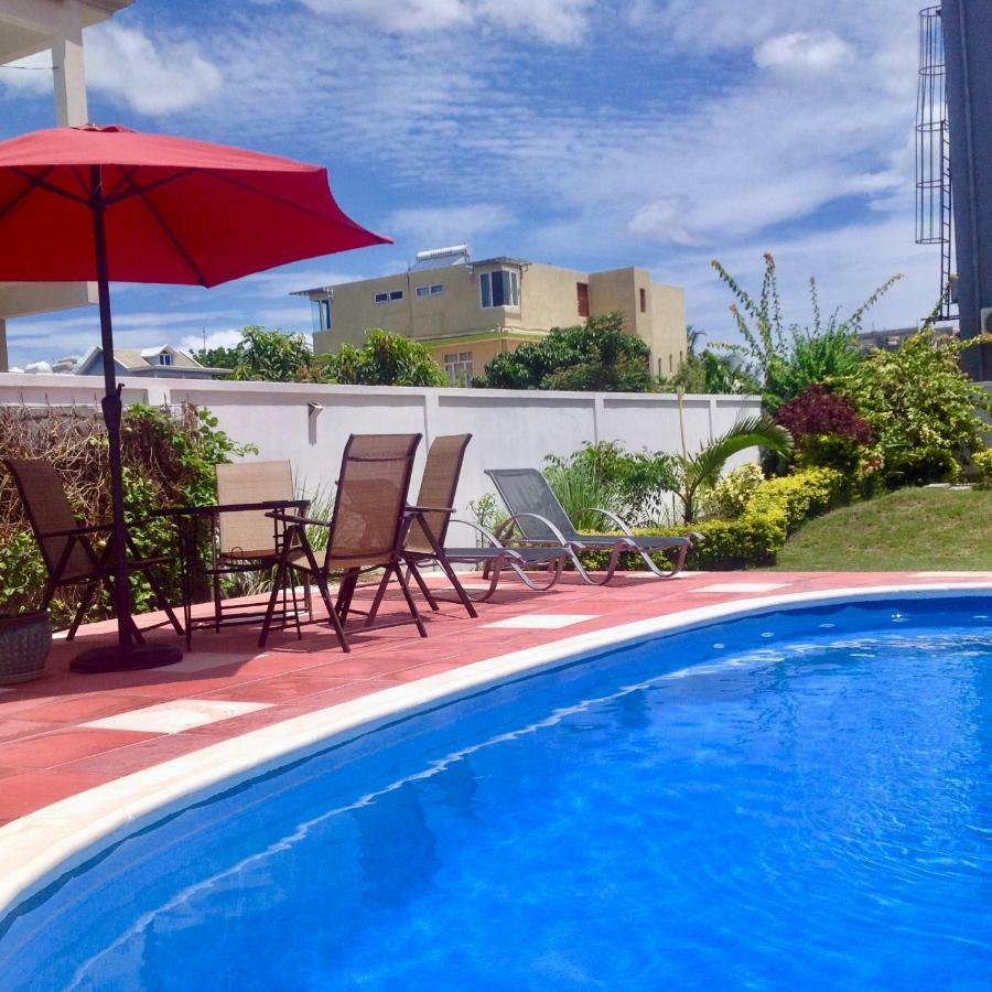 Cardamon Villa Is A 2 Bedroom With 1 Bathroom And Seperate Toilet Detached House With Ac And Swimming Pool , 5 Minutes Walk From Flic En Flac Public Beach Exteriér fotografie